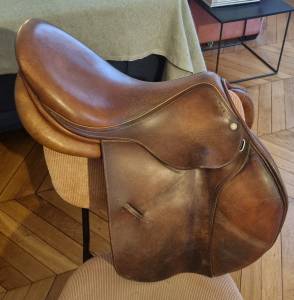 Selle mixte d'occasion Childeric 17,5