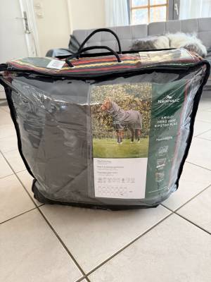 Couverture horseware amigo couvre cou amovible 