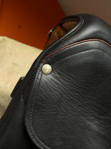 Selle dressage Forestier noire et fauve T.17,5/18P 