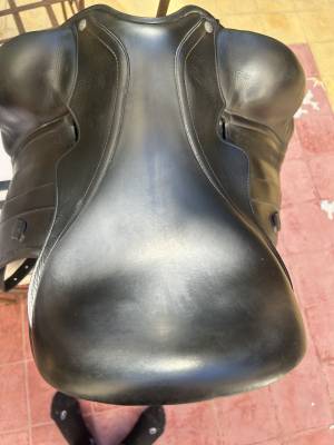 Selle Antares mod&egrave;le Carlos Pinto