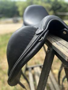 Selle dressage Antares 
