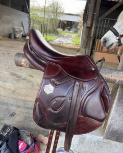 Selle monoquartier 16,5