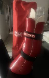Botte red boot