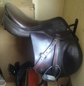 Selle Mixte 17 pouces : Henry de Rivel 