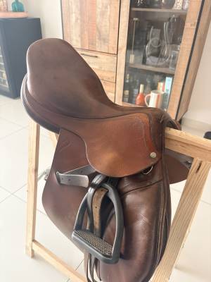 Selle Antar&egrave;s 17,5