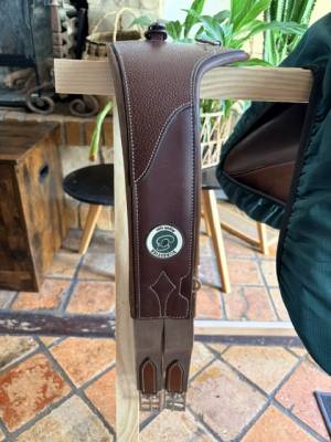 Sangle bavette Forestier cuir marron &ndash; 125 cm