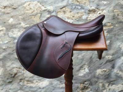 SELLE ANTARES CONNEXION 17&ldquo;
