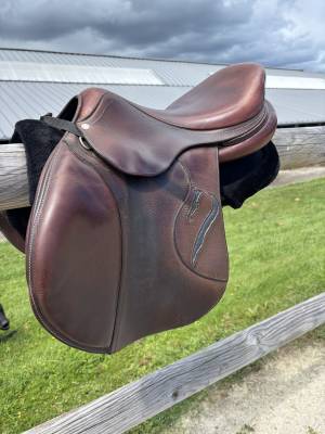 Selle Antares connexion 17.5
