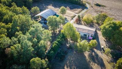 Propri&eacute;t&eacute; &eacute;questre en pierre de 350 m&sup2; sur 10 hectares