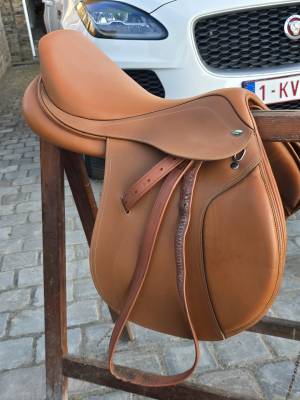 Vends selle Ikonic Epona 