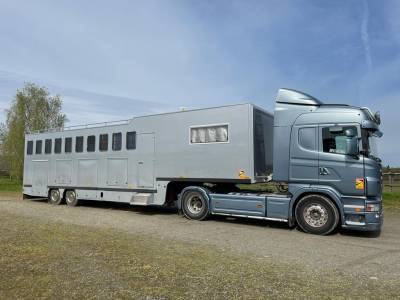 Semi remorque tracteur Scania