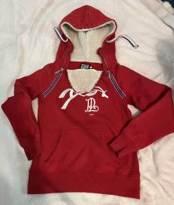 Sweat capuche Penelope Leprevost 14 ans