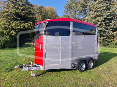 VAN IFOR WILLIAMS NEUF  – HBX 511 –  2 PLACES GRAND CHEVAUX