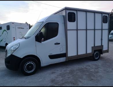 Renault Master III B&Eacute;TAILL&Egrave;RE DCI 145 CV
