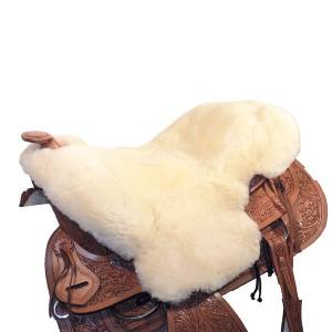 Dessus selle western en mouton