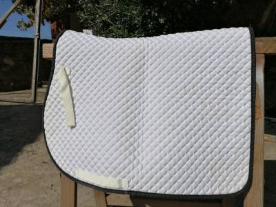 Tapis de selle blanc