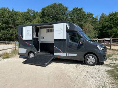 Location camion pour chevaux proche &Eacute;vreux