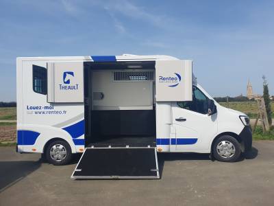 Location camion pour chevaux secteur OL&Eacute;RON