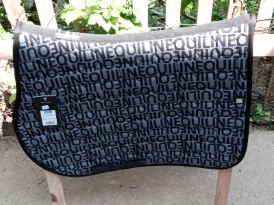 Tapis neuf Equiline jamais porté