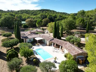 Propri&eacute;t&eacute; &eacute;questre de prestige sur 19 500 m&sup2; dans le haut Va