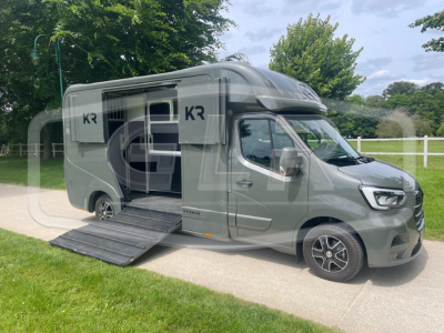 RENAULT MASTER 165CV &ndash; 5places &ndash; KRISMAR STALLE &ndash; OCCASION