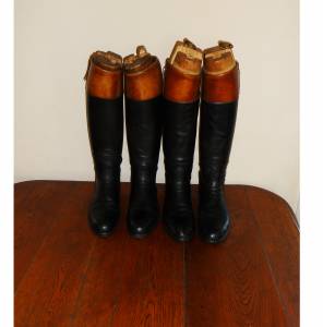 Lot de 2 Paires de bottes d’équitation avec embauchoirs