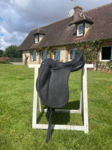 Selle Childeric dressage DPL jamais utilis&eacute;e fin 2023