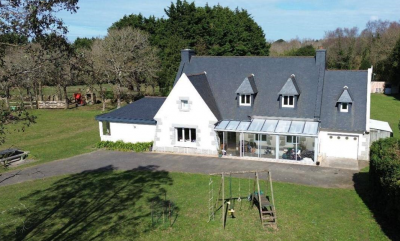 Propri&eacute;t&eacute; 3,2Ha Cote d'Armor (1 km plage chevaux Ok)