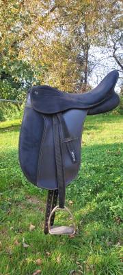 Selle de dressage