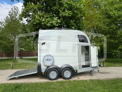 NOUVEAUT&Eacute; - VAN  IFOR WILLIAMS NEUF - HBECO - 2 PLACES 