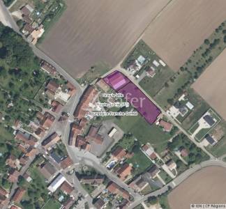 Ancienne &eacute;table avec verger constructible secteur GRAY