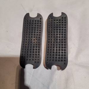 Plancher d'étrier caoutchouc noir