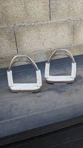 Étriers de sécurité 