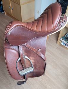 Selle mixte tendance randonnée 