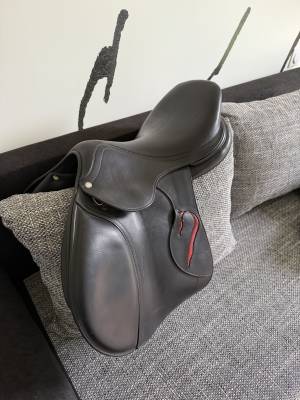 Selle Évolution Antares 17,5