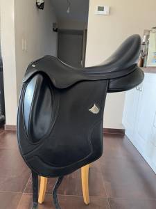 Selle Bates Artiste dressage mono taille 2 (Ex-demo)