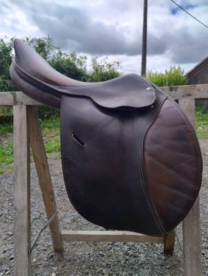 Selle en cuir marron Zaldi