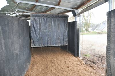 A VENDRE MARCHEUR CHEVAUX 6 PLACES