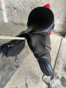 Selle Thorowgood Endurance Mixte - Taille 17.5 - Noire
