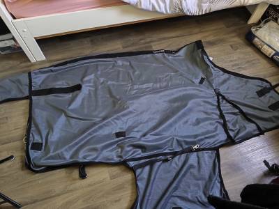 Couverture anti insectes fouganza 