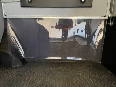 Bavette caoutchouc transparente pour bat-flanc