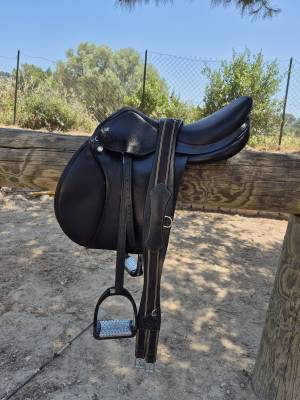 Selle PRESTIGE Noir 17
