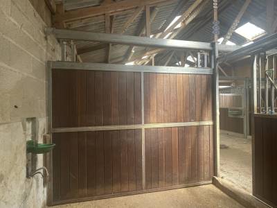 Cloison box coulissante