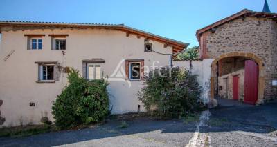 FERME TRADITIONNELLE EN PIERRE - MONTROMANT