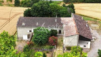 Ancienne maison bourgeoise avec appartement indépendant sur 3.8