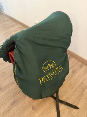Selle dressage devoucoux makila Lab 17”5