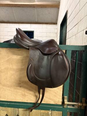 Selle Antarès Signature Mono 17,5" 3AA – excellent état