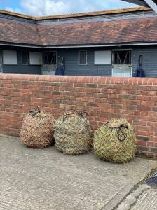 Filet à foin Deluxe DuoColor - Nylon haute qualité