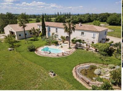 Splendide domaine de 9 hectares 10min des plages