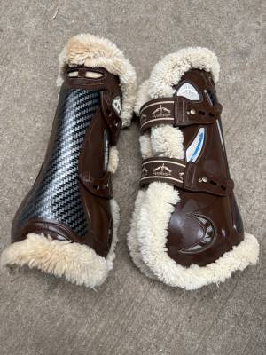 Gu&ecirc;tres veredus carbone 